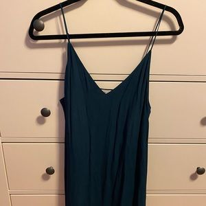 Aritzia Wilfred Free Slip Dress